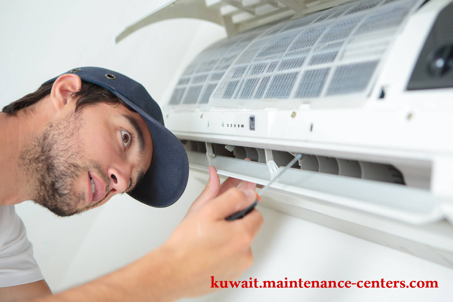 فني تصليح تكيف مهندس تكييف فلبيني